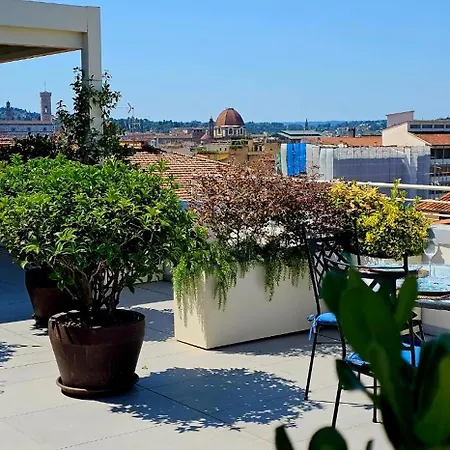 Caterina De' Medici Luxury Attic With Terrace And Parking Florence